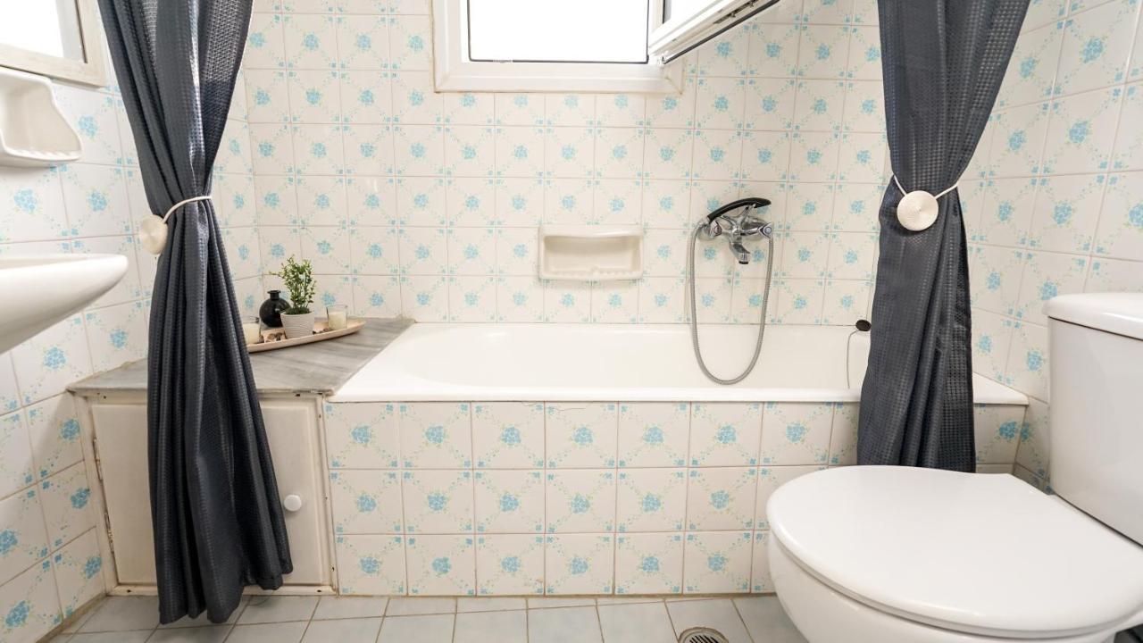 Apartament Traditional Dame Mési Zewnętrze zdjęcie